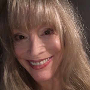 Meet your Posher, Lynn